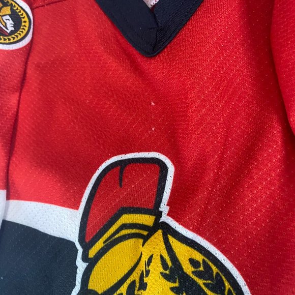 CCM Ottawa Senators Kids Youth NHL Jersey (Home) - Picture 4 of 10